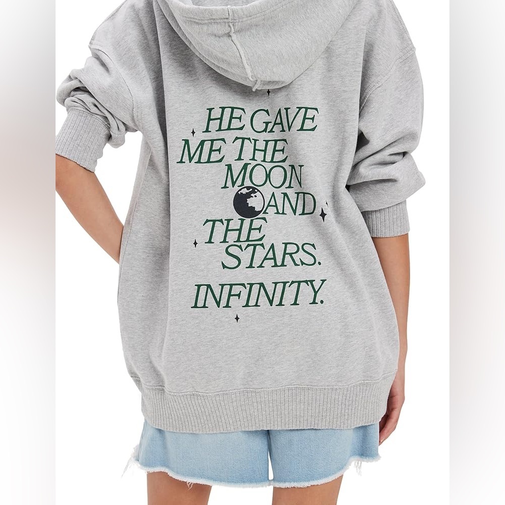 American Eagle Light Gray Hoodie | The Summer I Turned Pretty